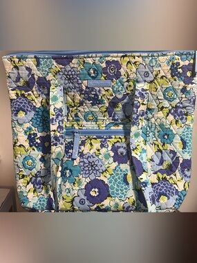 Vintage Vera Bradley Blueberry Blooms Tote